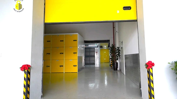 How to Prepare Your Furniture for Long Term Storage in Dubai's Heat