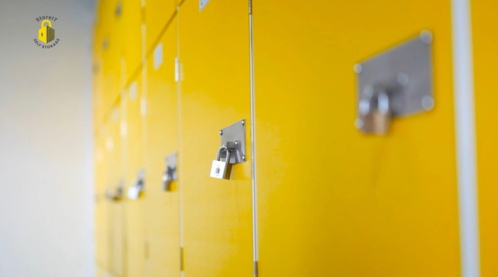 locker storage dubai